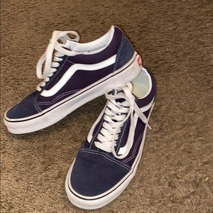 Vans KIDS 6.5 , WOMENS 8, Worn less than 5 times